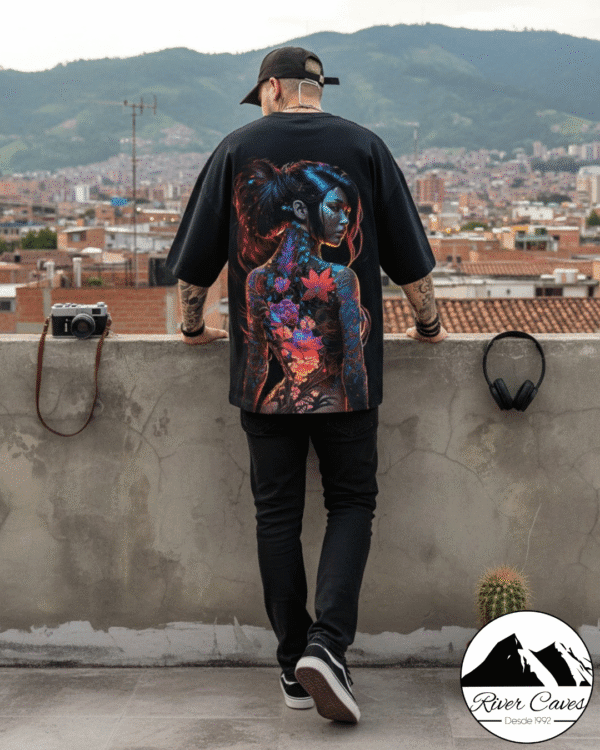 Camiseta Sexy Women – Rivercaves - Imagen 2